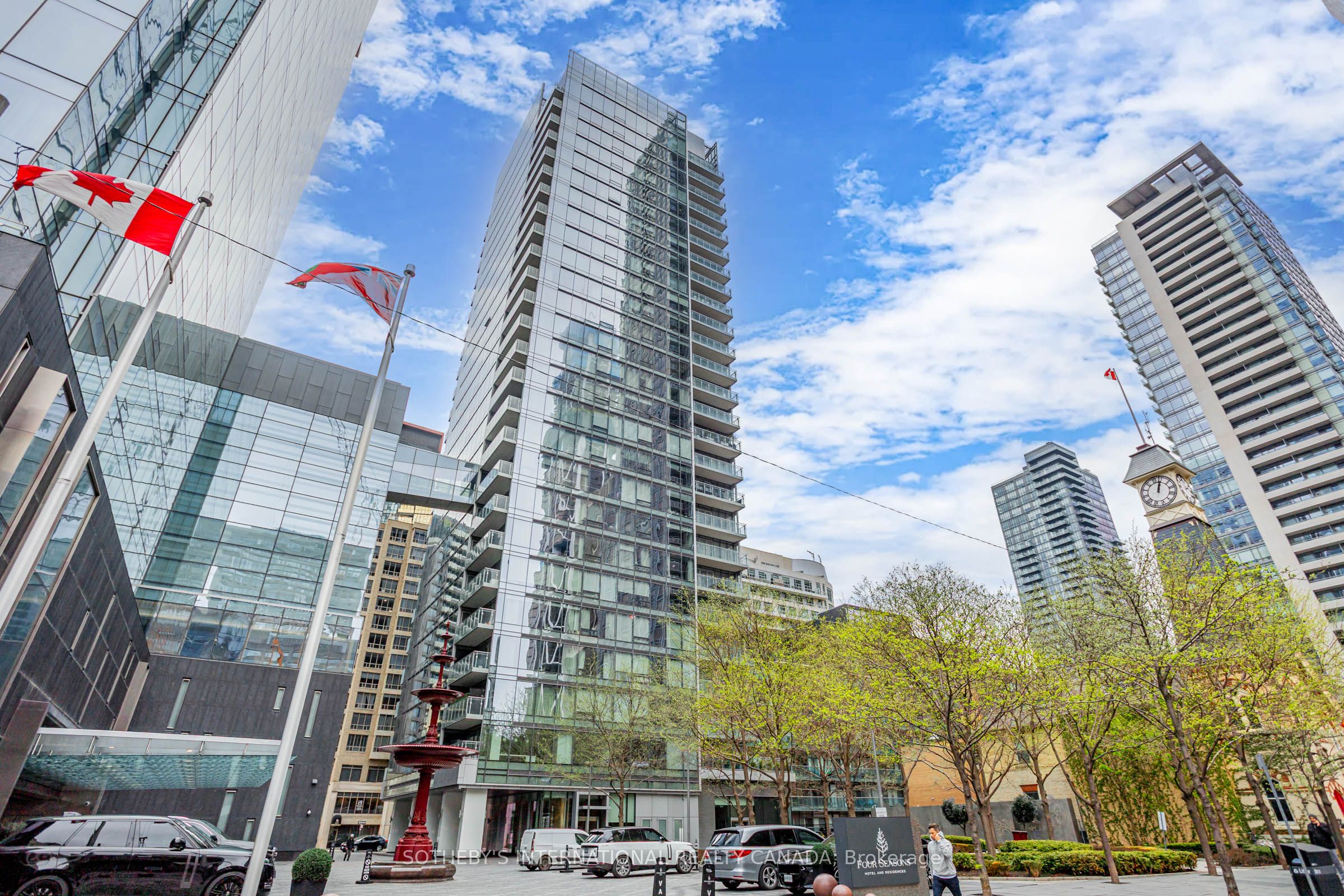 55 Scollard Street 207