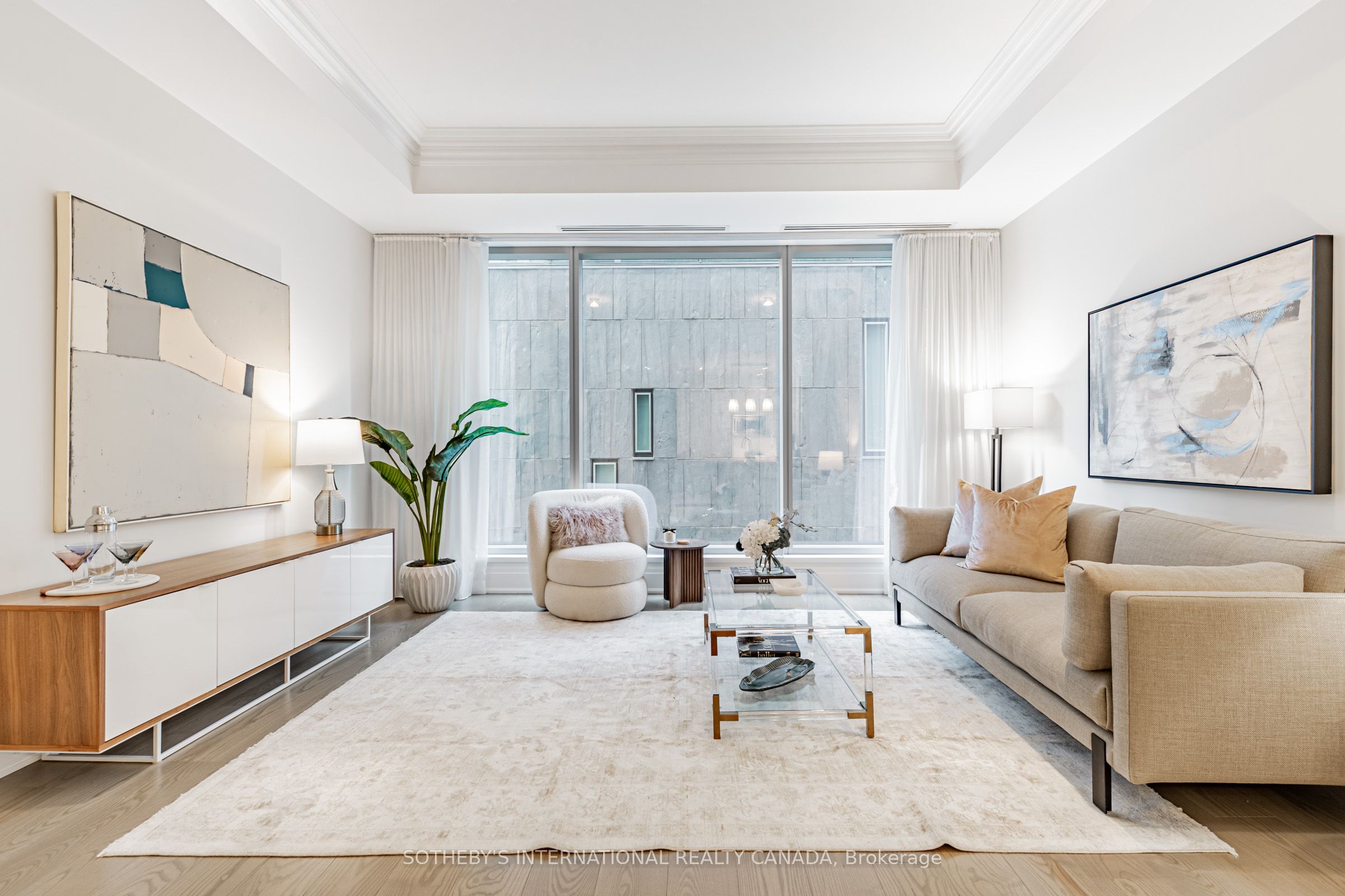 55 Scollard Street 207