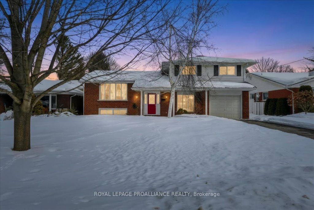Photo of 15 Thorncliffe Drive, Belleville, ON K8P 4L3 (MLS # X12794344)