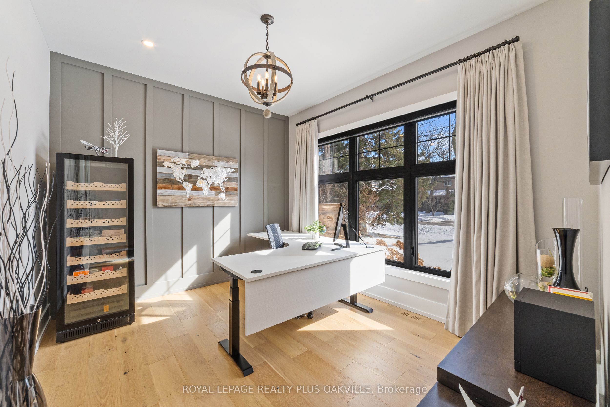 2057 Salvator Boulevard