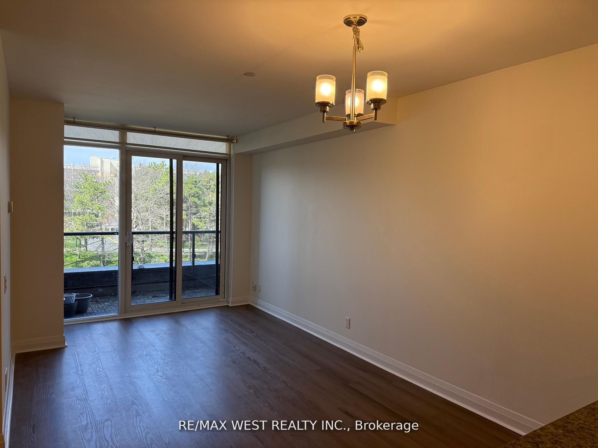 1 Valhalla Inn Road 311