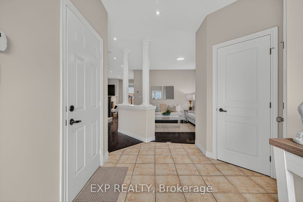 Photo of 100 Garinger Crescent, Hamilton, ON L0R 1C0 (MLS # X13082256)