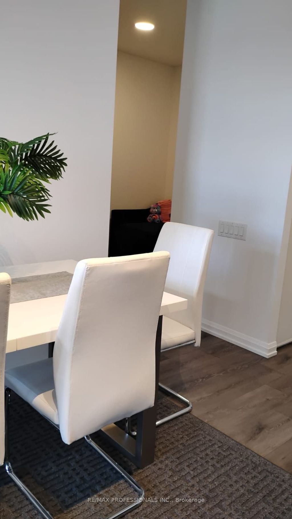 Photo of 4208 Dundas Street W #504, Toronto, ON M8X 0B1 (MLS # W12358248)