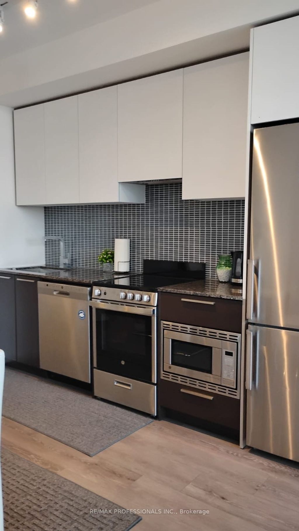 Photo of 4208 Dundas Street W #504, Toronto, ON M8X 0B1 (MLS # W12358248)