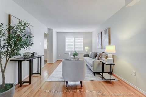 224 Hollingham Road Markham ON L3R 8K3