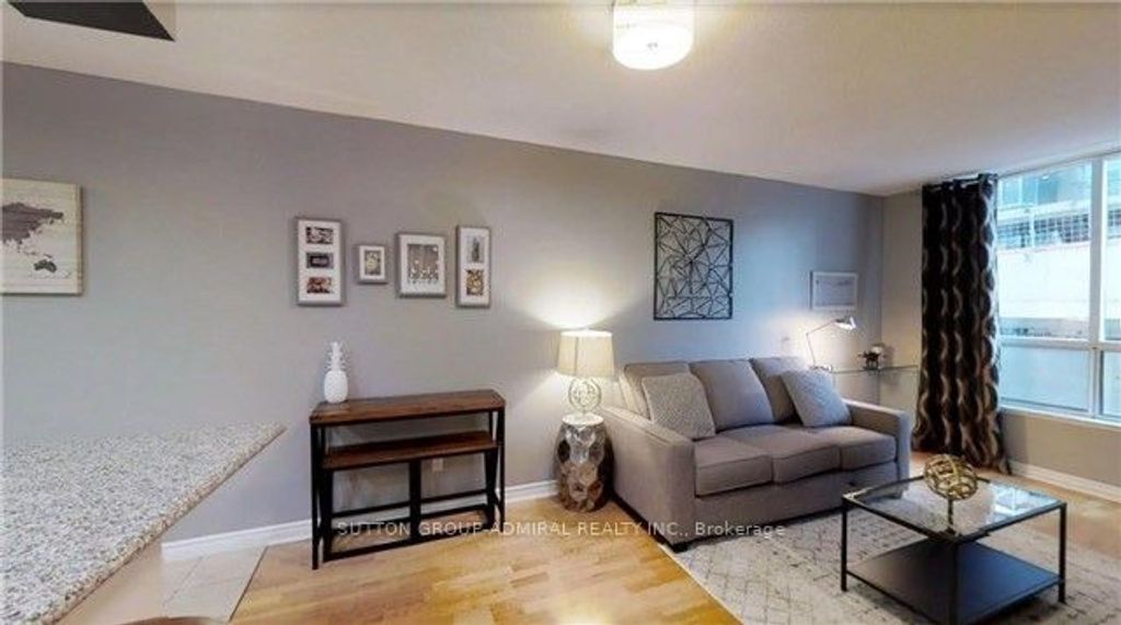Photo of 168 Simcoe Street #722, Toronto, ON M5H 4C9 (MLS # C13029268)