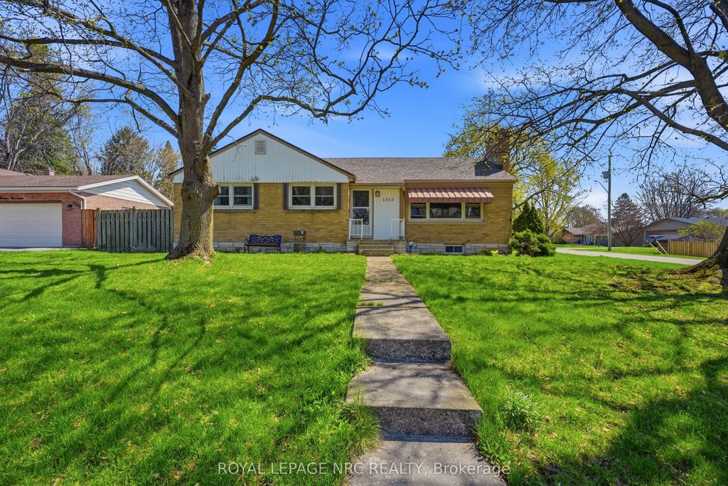 Photo of 1317 Haist Street, Pelham, ON L0S 1E0 (MLS # X13038598)