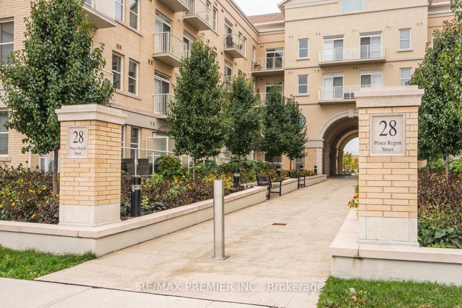 28 Prince Regent Street PH29