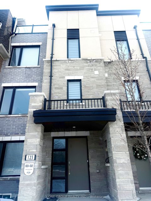 123 Yorkton Boulevard Markham ON L6C 3L7