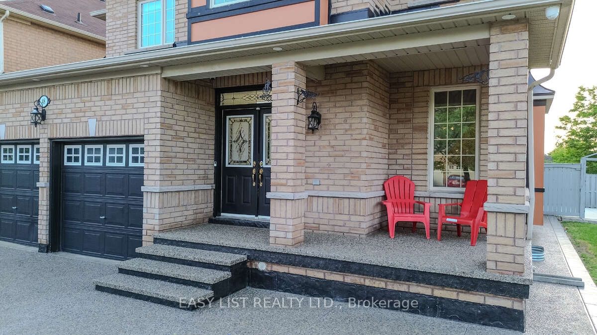 48 Ryecroft Crescent