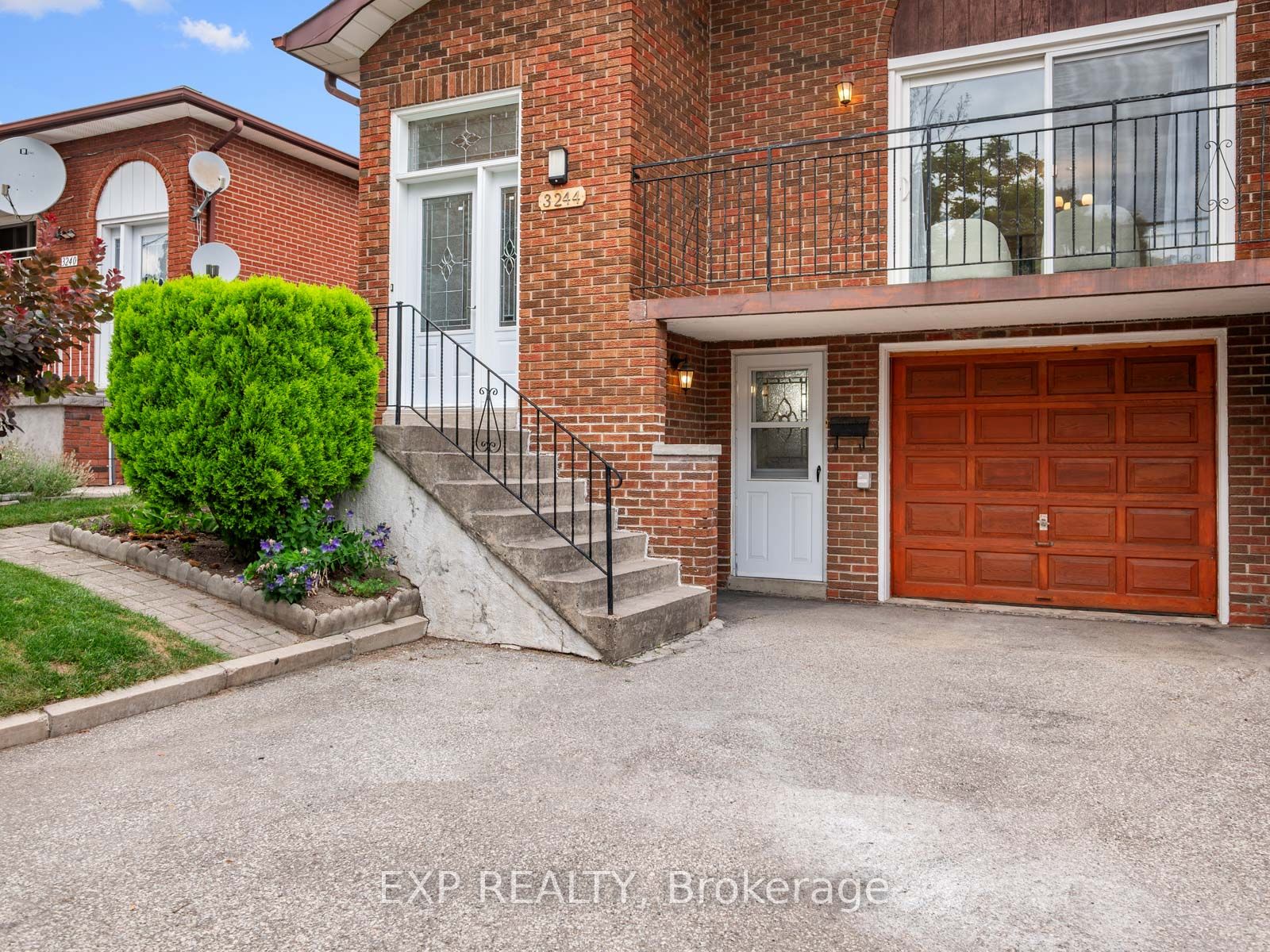 3244 Lednier Terrace