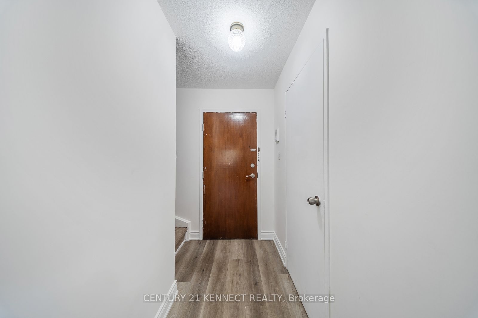 1030 Falgarwood Drive 71