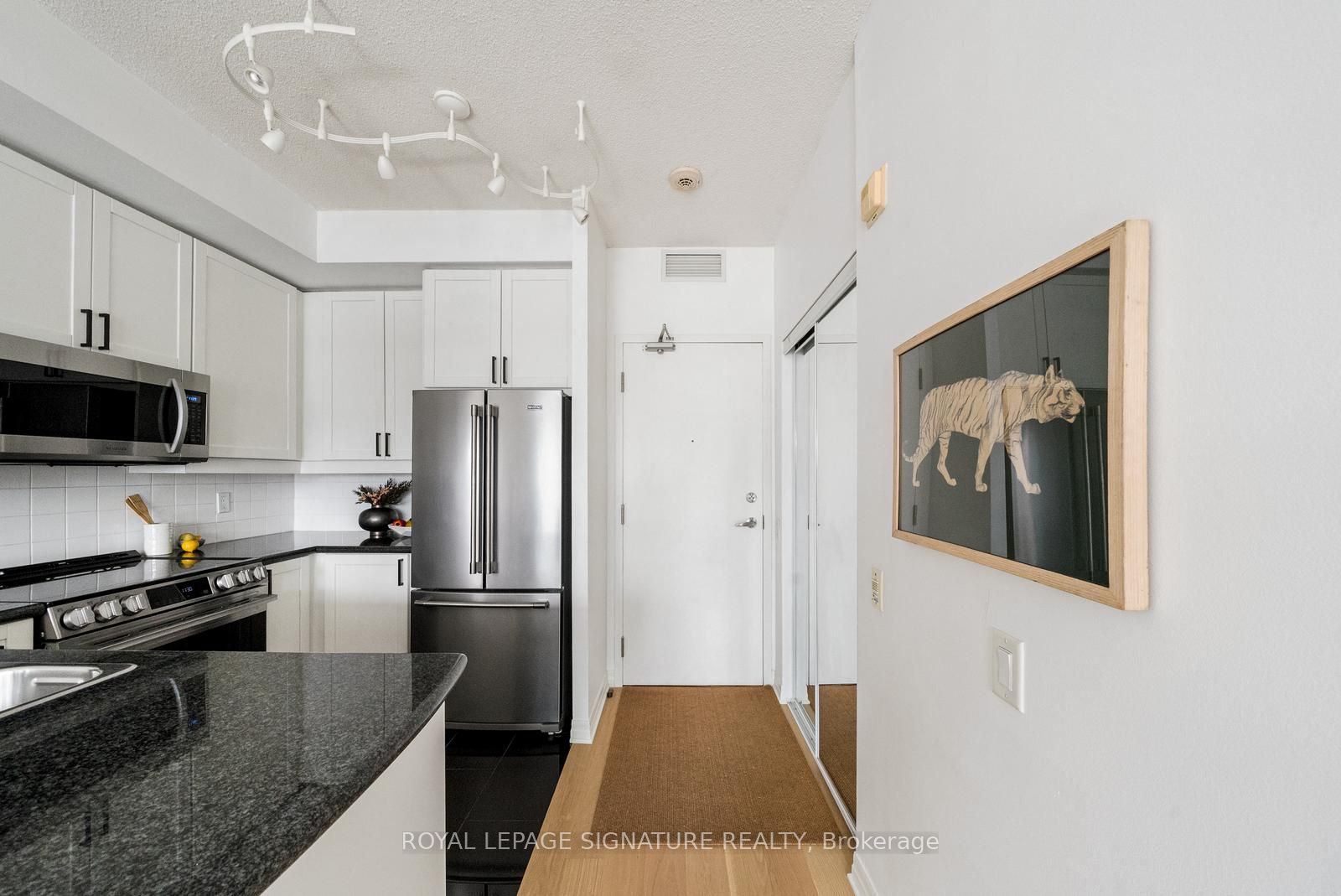 901 Queen Street W PH 612