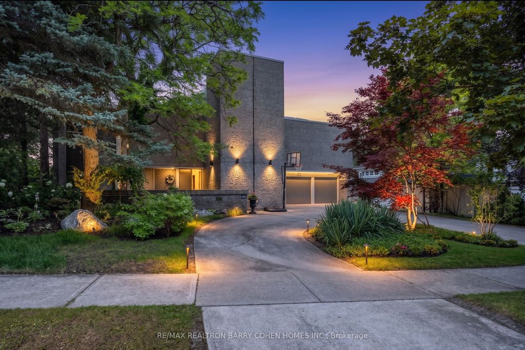 Photo of 10 Penwood Crescent, Toronto, ON M3B 2B9 (MLS # C13048670)