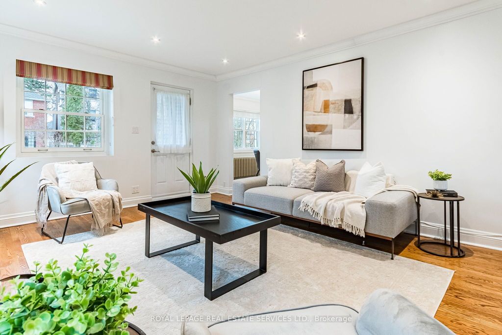 Photo of 1107 Royal York Road, Toronto, ON M8X 2G8 (MLS # W12891456)