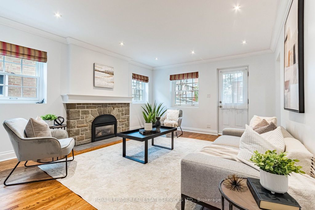 Photo of 1107 Royal York Road, Toronto, ON M8X 2G8 (MLS # W12891456)