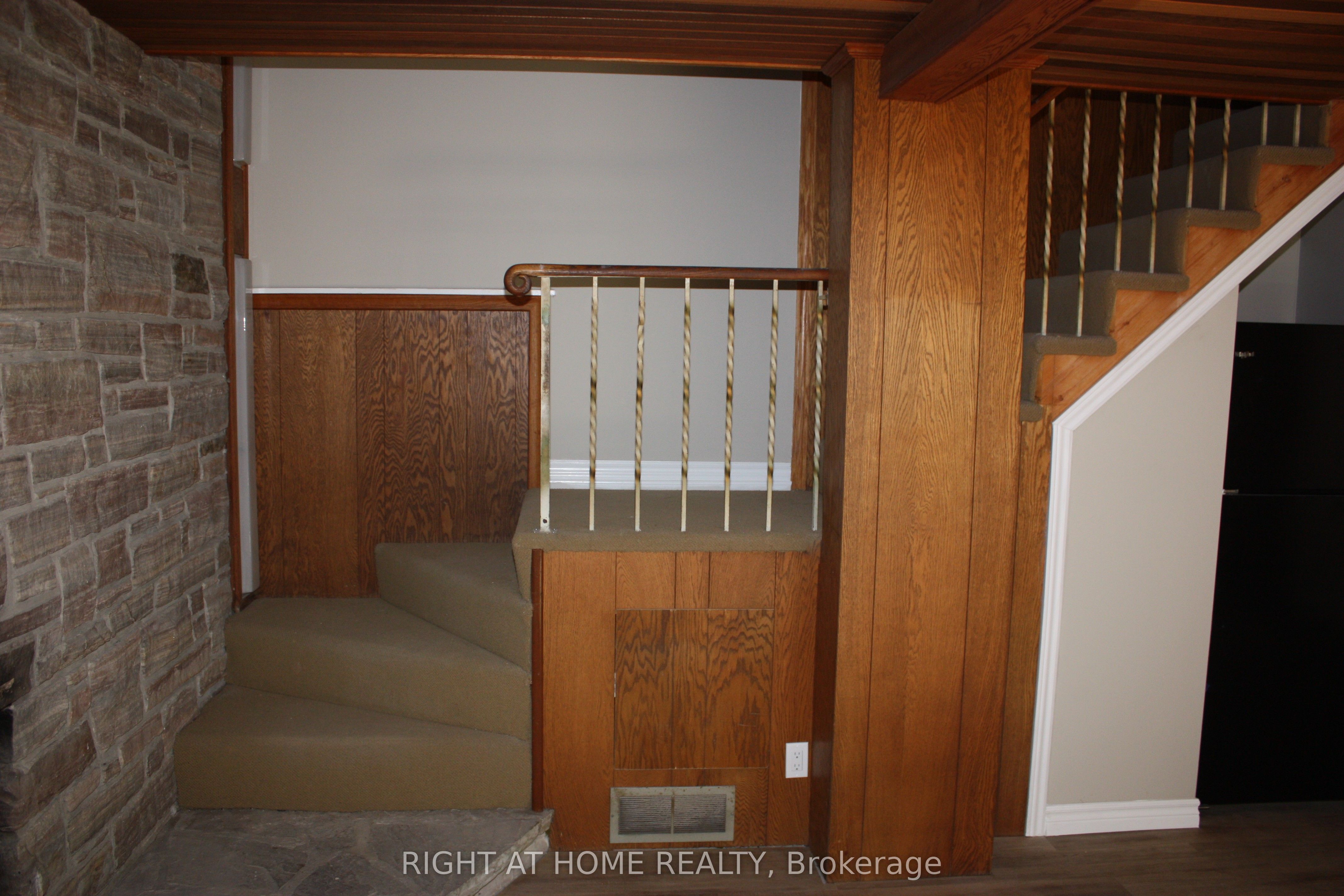 16 Dunning Crescent