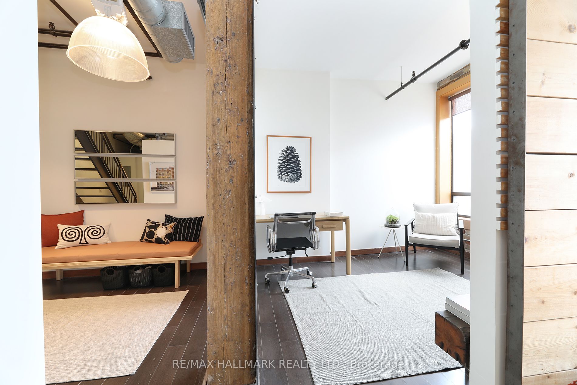 189 Queen Street E 7