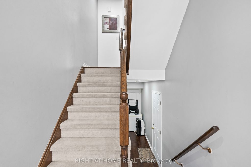 Photo of 9 Magdalene Crescent, Brampton, ON L6Z 0B4 (MLS # W12750572)
