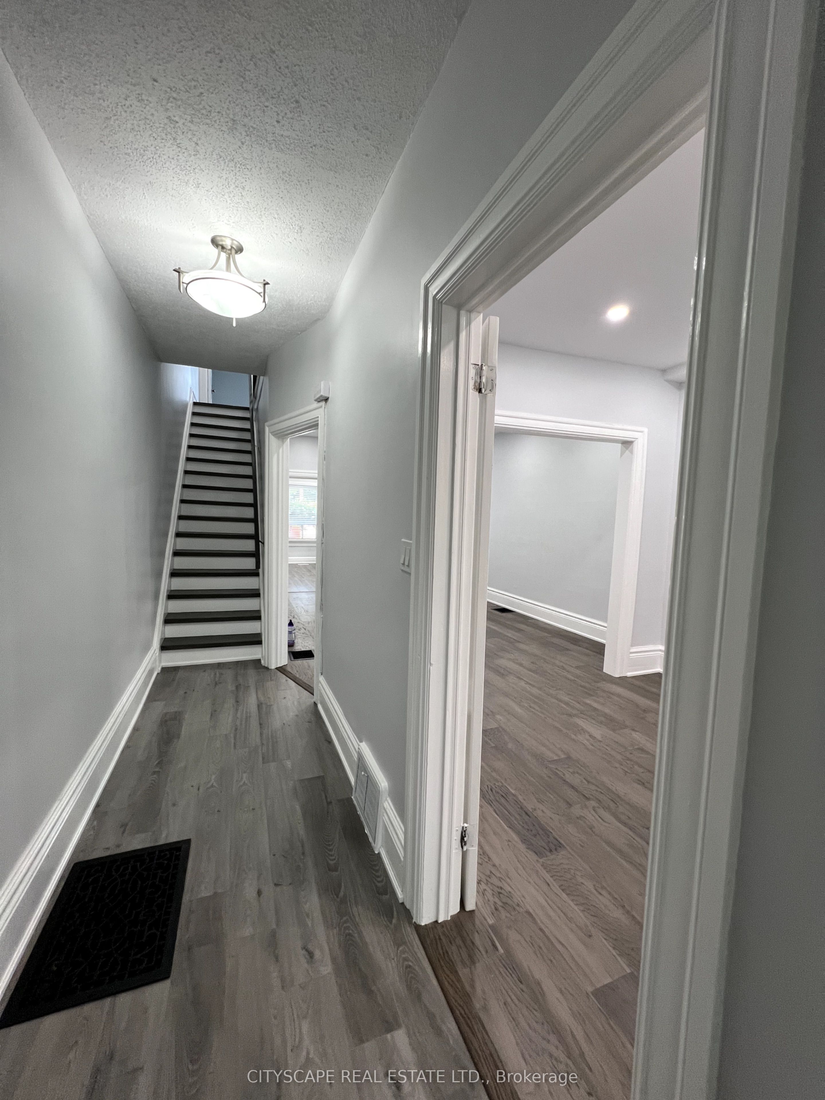 476 Lansdowne Avenue