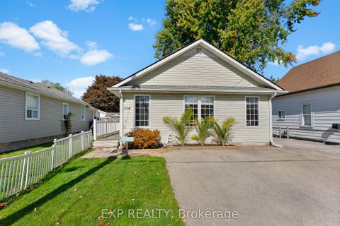 Photo of 314 LINCOLN Road W, Fort Erie, ON L0S 1B0 (MLS # X12471055)