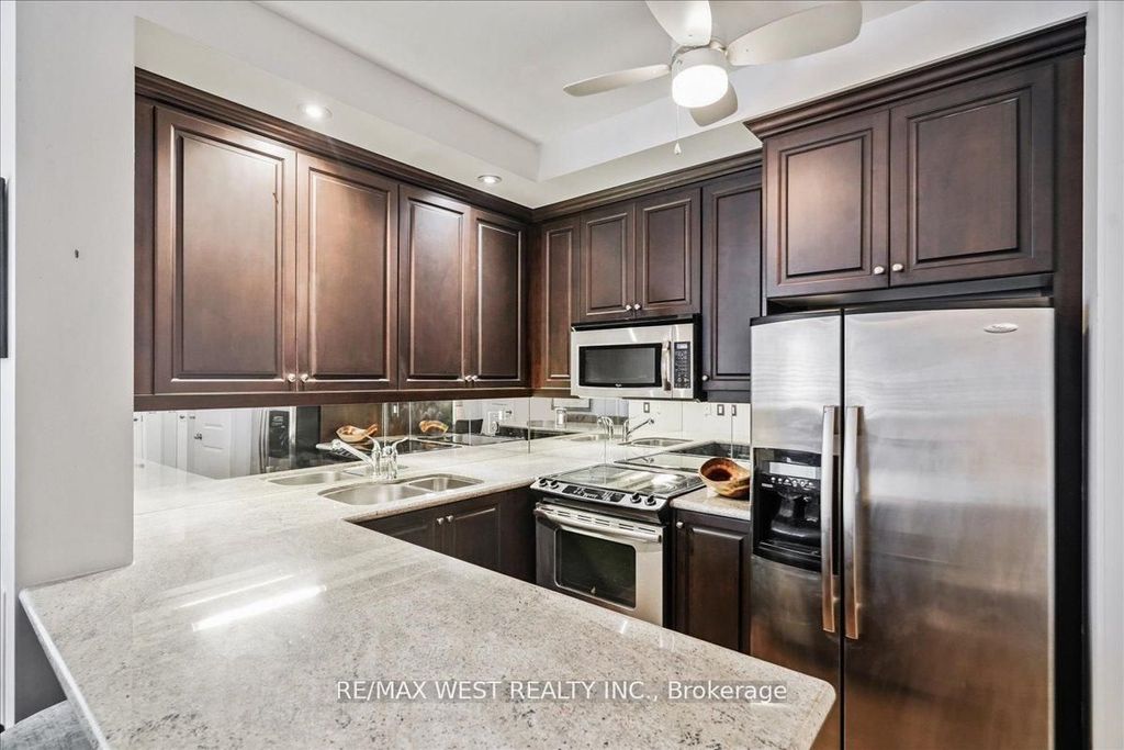 Photo of 628 Fleet Street #324, Toronto, ON M5V 1A8 (MLS # C12396977)