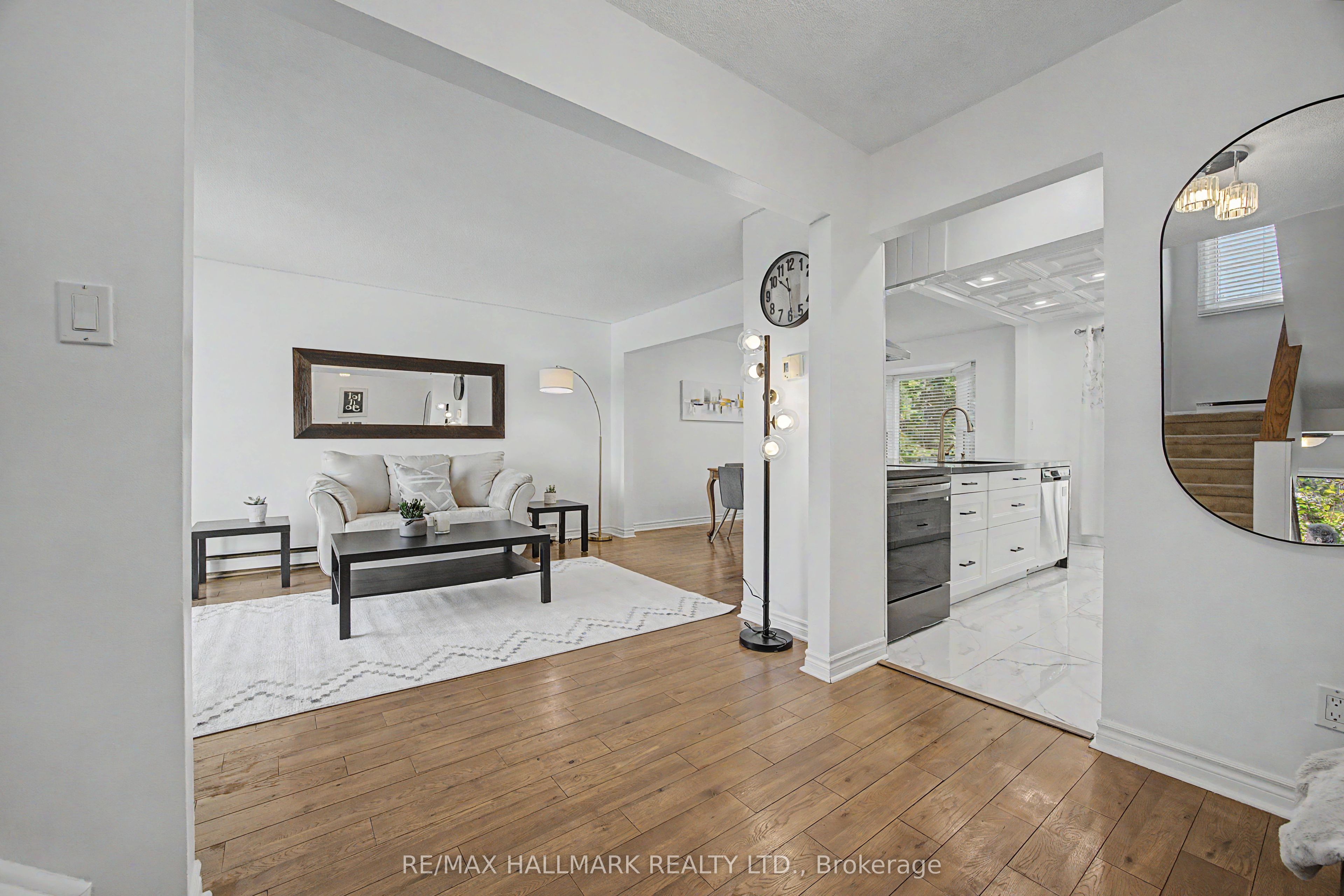 6780 Formentera Avenue 53