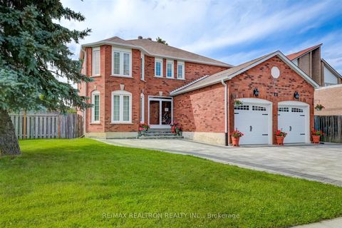 12 Randall Avenue Lower Markham ON L3S 1K5