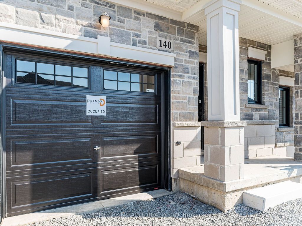 Photo of 140 Aquasanta Crescent, Hamilton, ON L9B 0J8 (MLS # X12985988)