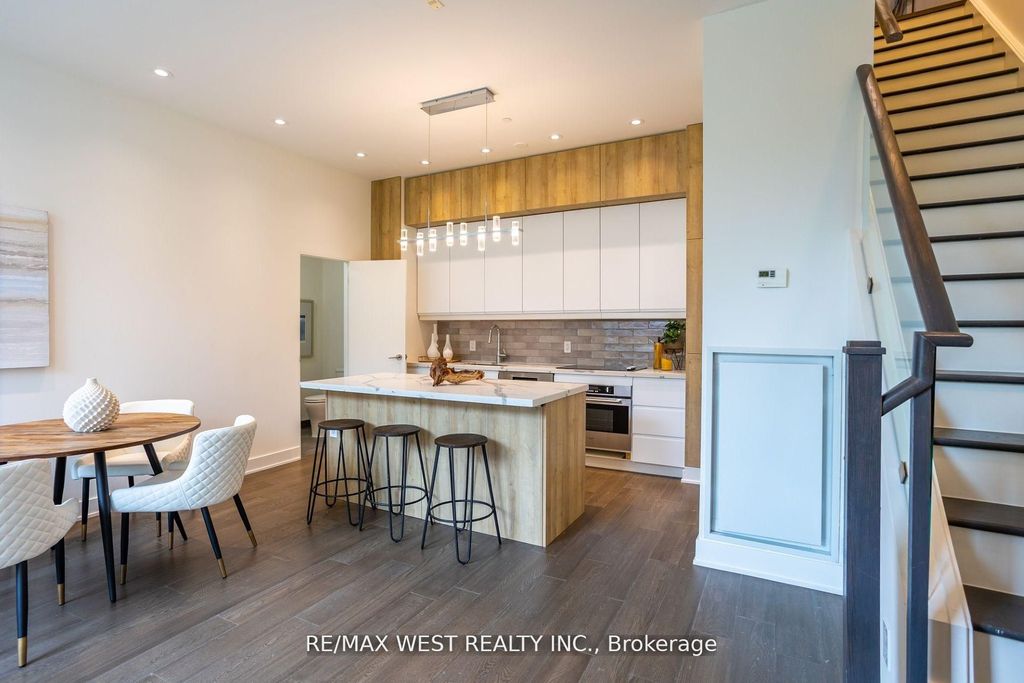 Photo of 508 Wellington Street W #TH02, Toronto, ON M5V 0K8 (MLS # C12987342)