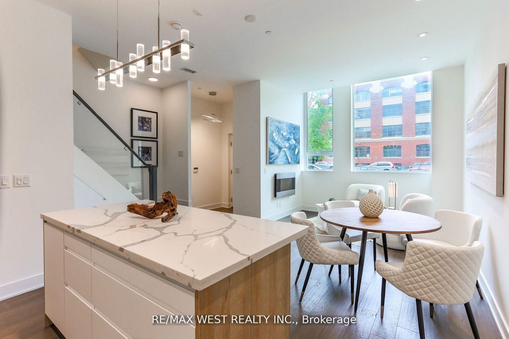 Photo of 508 Wellington Street W #TH02, Toronto, ON M5V 0K8 (MLS # C12987342)