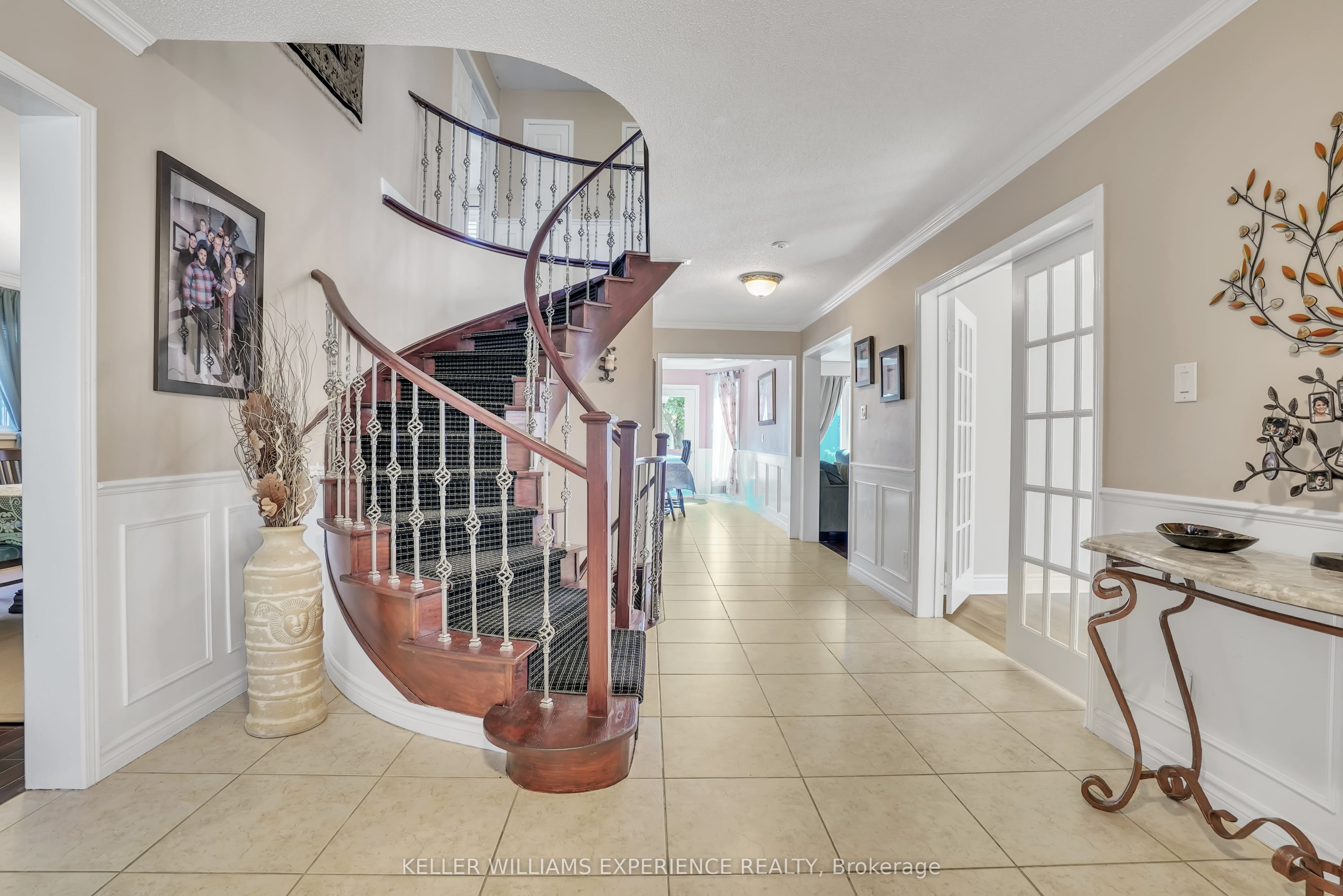 43 Waterhouse Way