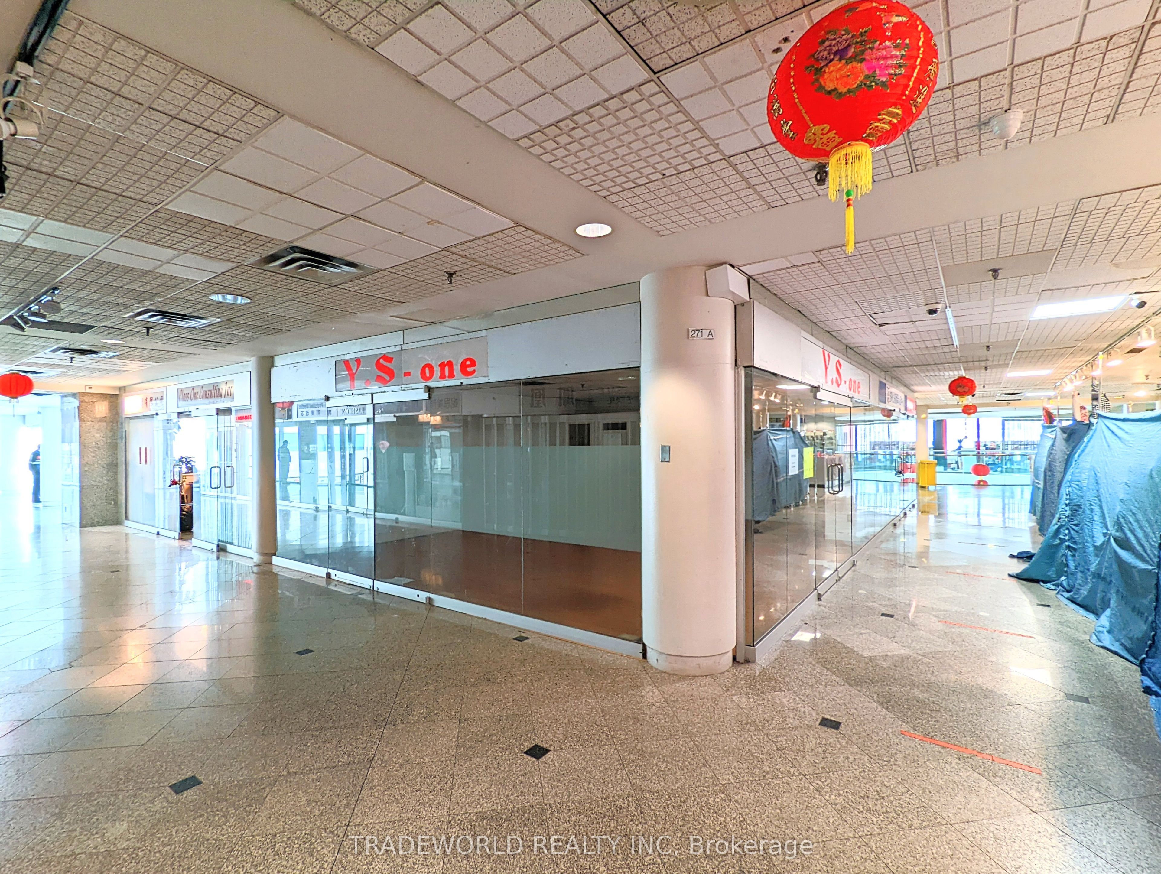 222 Spadina Avenue 271