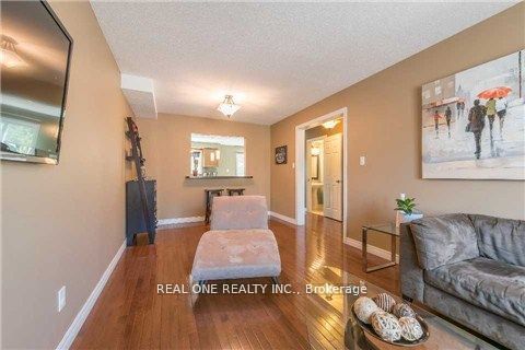 2280 Baronwood Drive 22