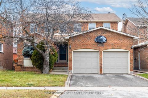 Photo of 2093 The Chase, Mississauga, ON L5M 3B8 (MLS # W12470053)
