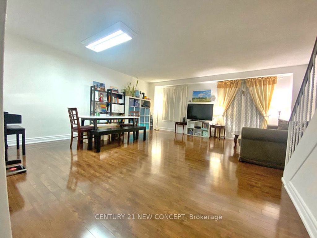 Photo of 119 Henderson Avenue #3, Markham, ON L3T 2L3 (MLS # N12722802)