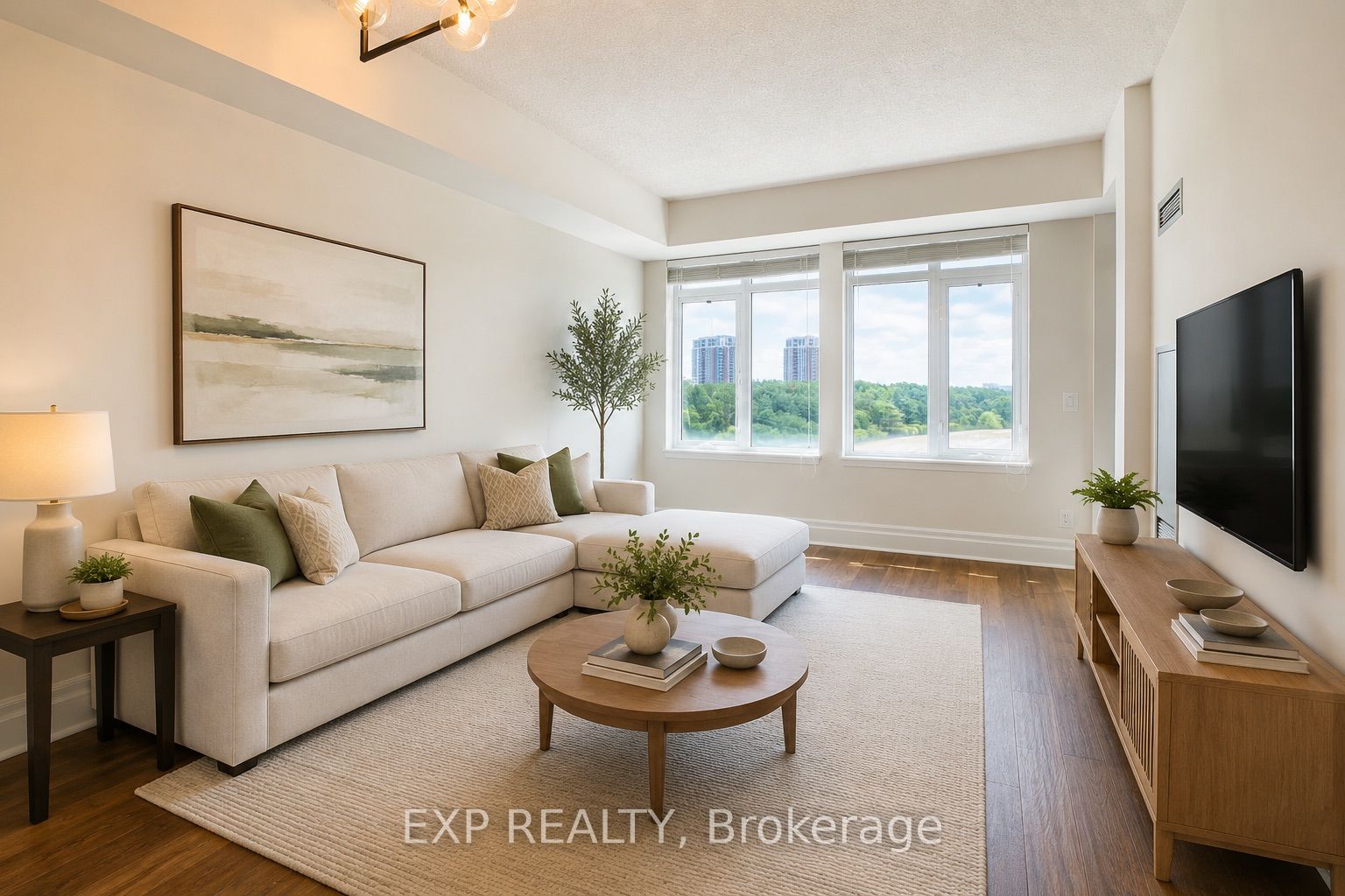 151 Upper Duke Crescent 310