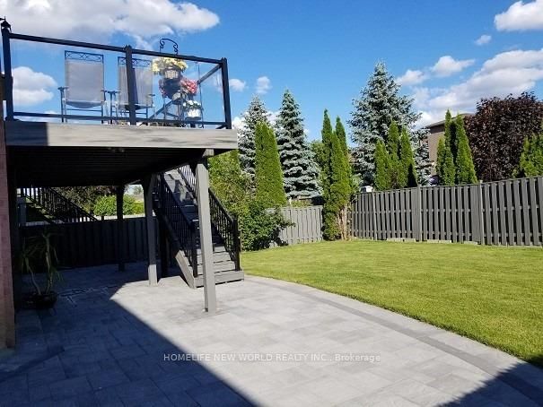 53 Brillinger Street (Walkout Basement)