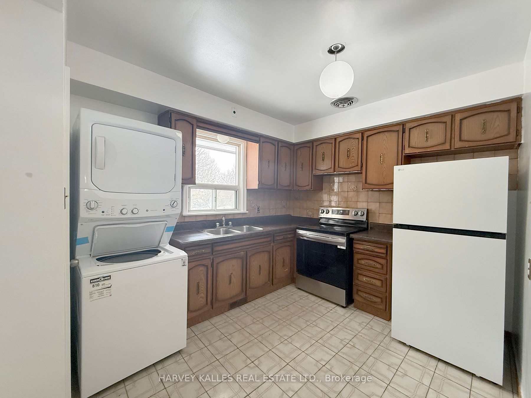 214 Dixon Road