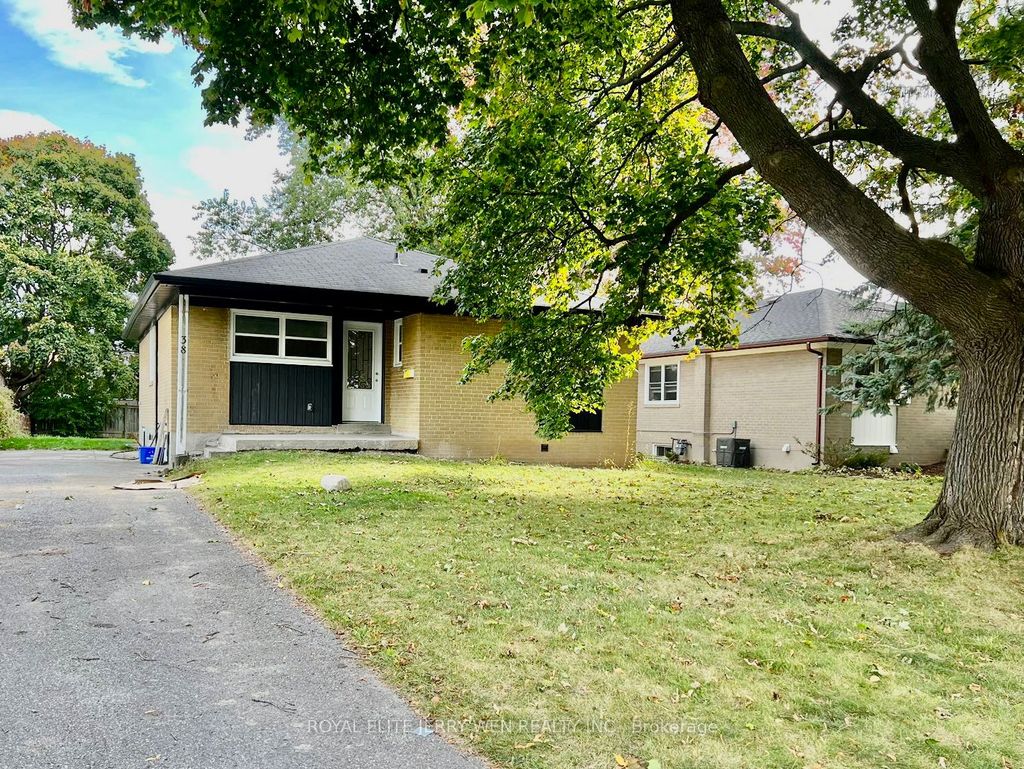 Photo of 38 Thorncroft Crescent, Ajax, ON L1S 2S2 (MLS # E12809730)