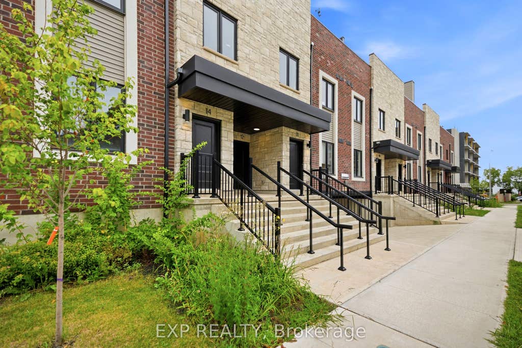 Photo of 2 Slessor Boulevard #12, Grimsby, ON L3M 5J4 (MLS # X13712130)