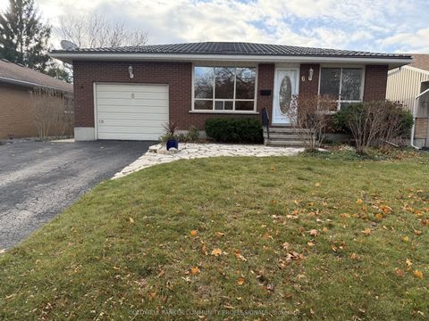 Photo of 6 Burdock Boulevard, Brantford, ON N3R 6B6 (MLS # X12575452)