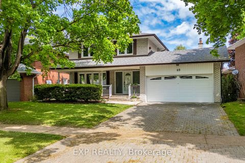 69 Pettit Drive Toronto ON M9R 2W6
