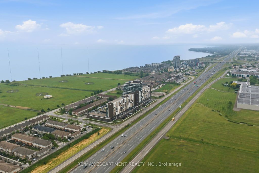 Photo of 550 North Service Road #1201, Grimsby, ON L3M 0H9 (MLS # X13428586)