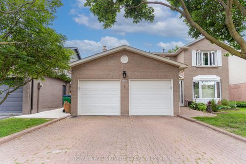 6326 Millers Grove Mississauga ON L5N 3H7