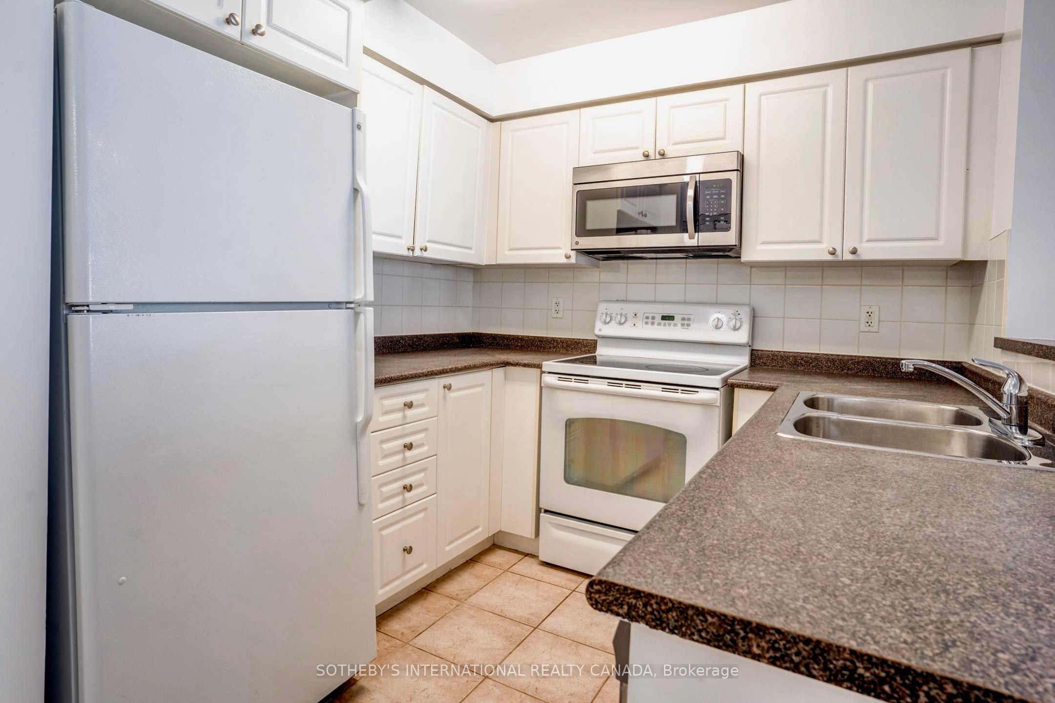 7 Michael Power Place 1505