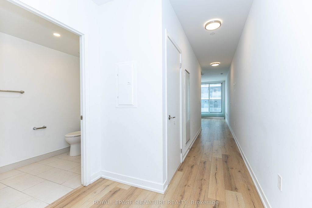 Photo of 1195 The Queensway N/A #610, Toronto, ON M8Z 1R6 (MLS # W13045662)