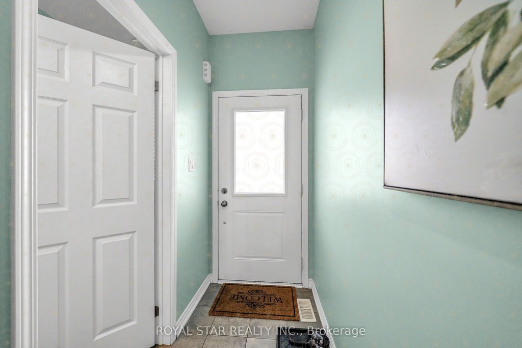 Photo of 30 Prospect Way, Whitby, ON L1N 0L4 (MLS # E12463816)