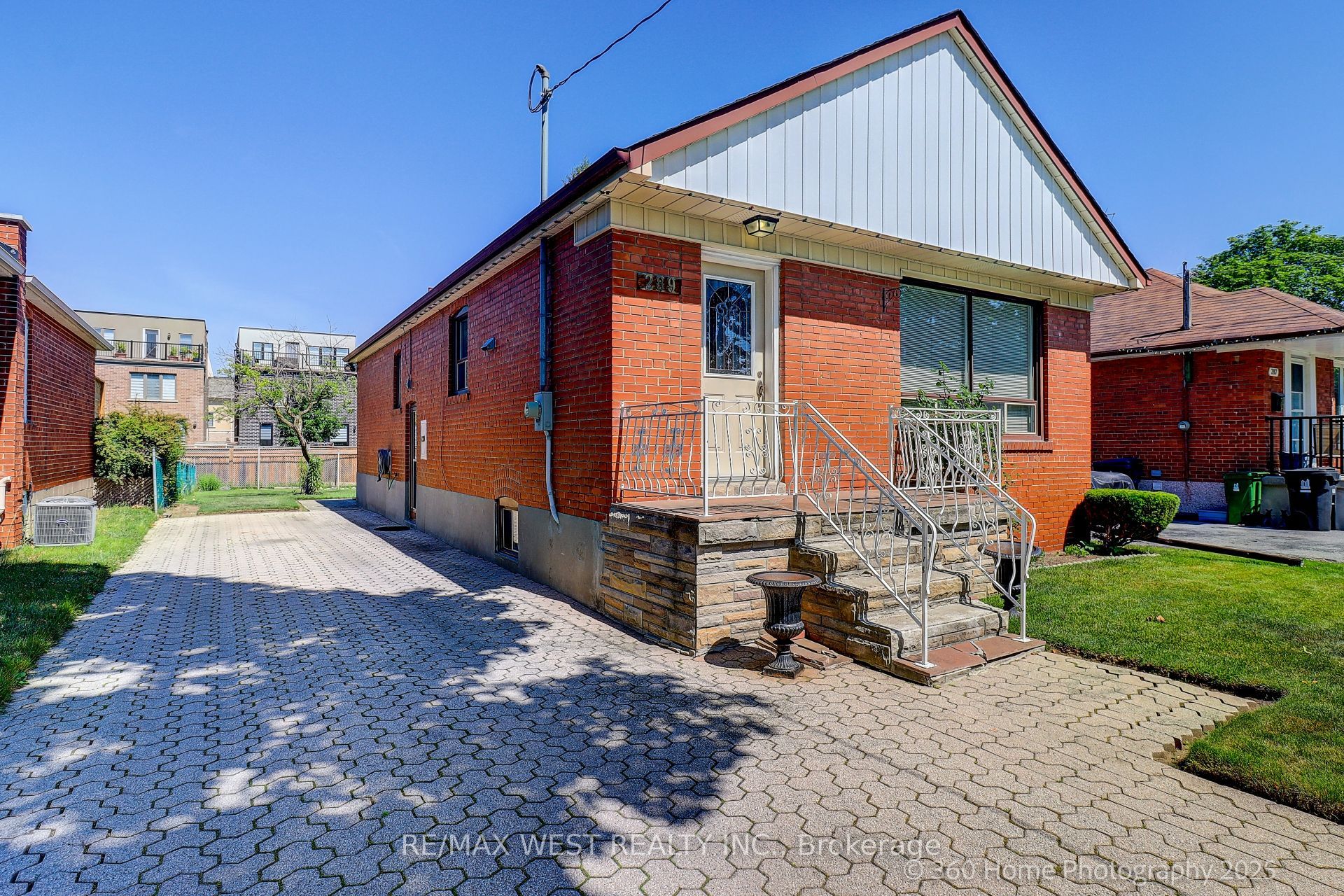 289 Thirtieth Street