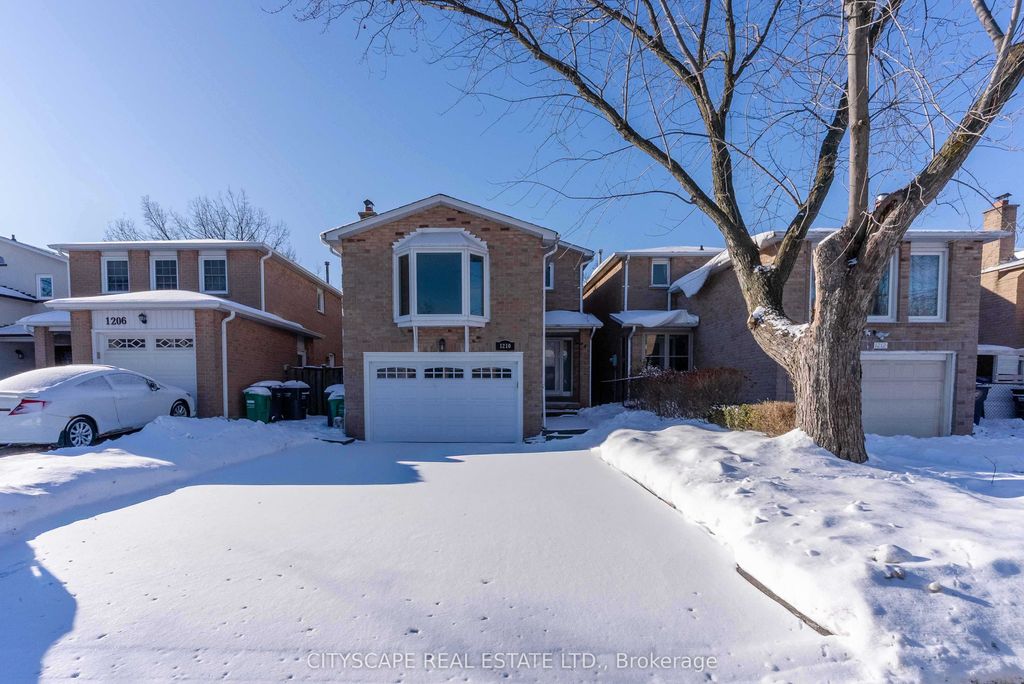 Photo of 1210 Shagbark Crescent, Mississauga, ON L5C 3P3 (MLS # W12719348)
